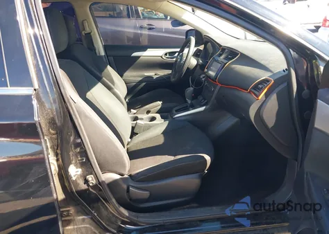 2019 Nissan Sentra S z USA, uszkodzony, nr VIN 3N1AB7AP8KY419695